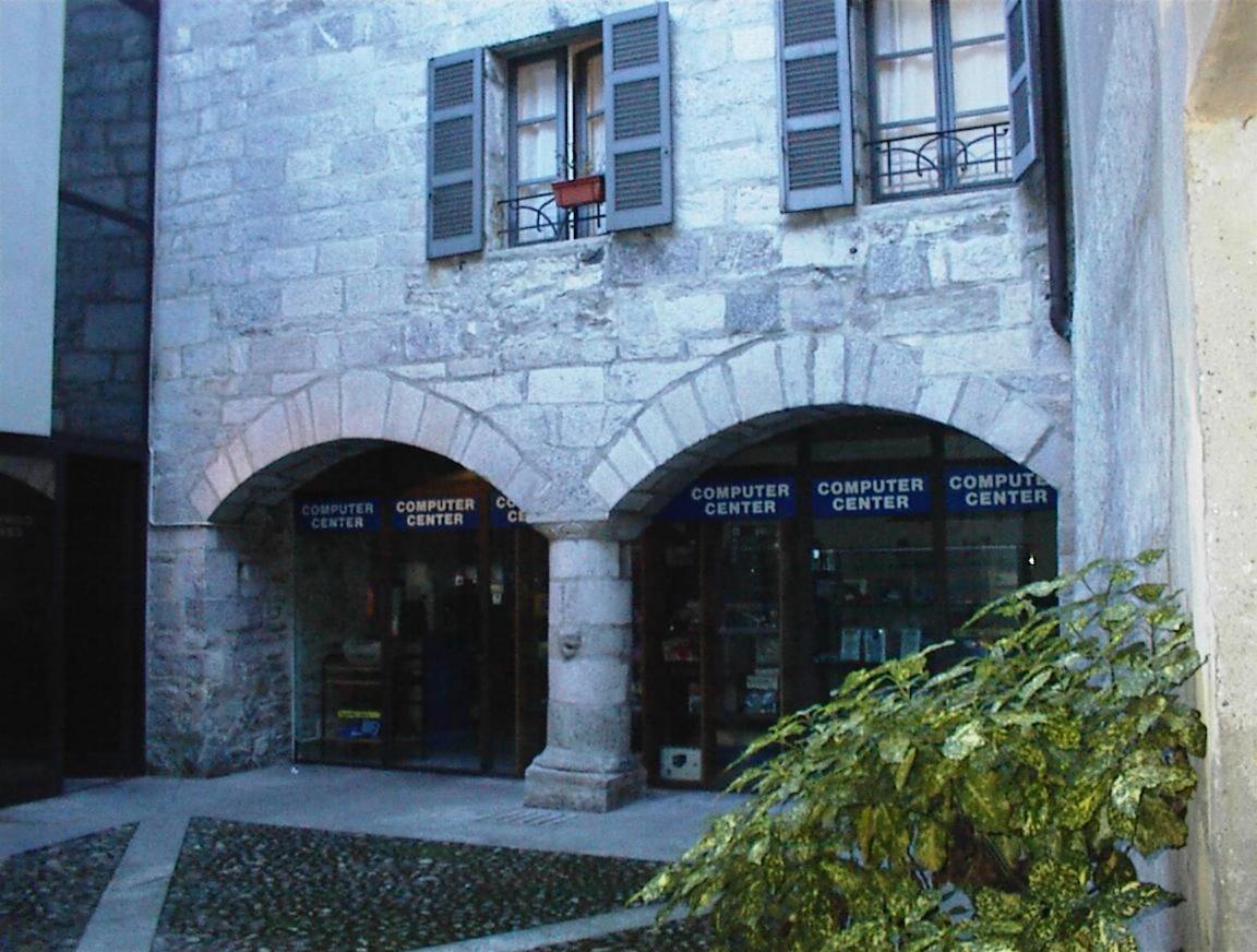 Cannobio Medievale 2 Bagian luar foto